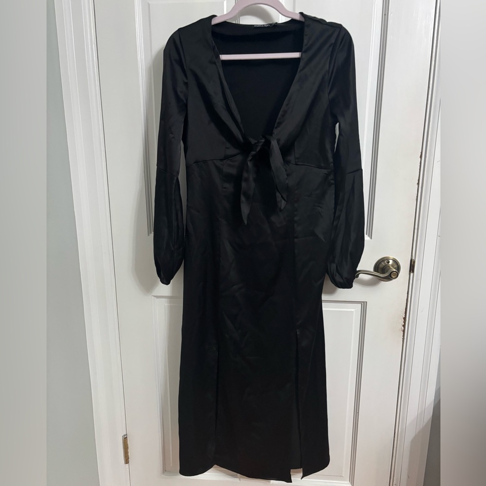 Nasty Gal Black Tie-Front Long Sleeve Dress
